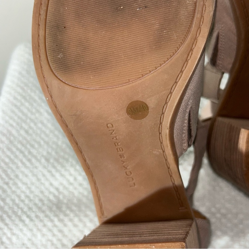 Lucky Brand Elegant Tan Women's Shoes - Picture 8 of 15